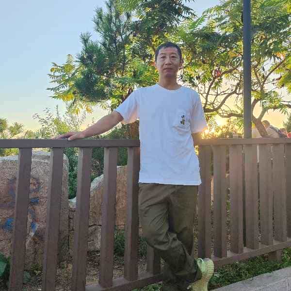 47岁岁辽宁单身帅哥 - 内江吉缘网