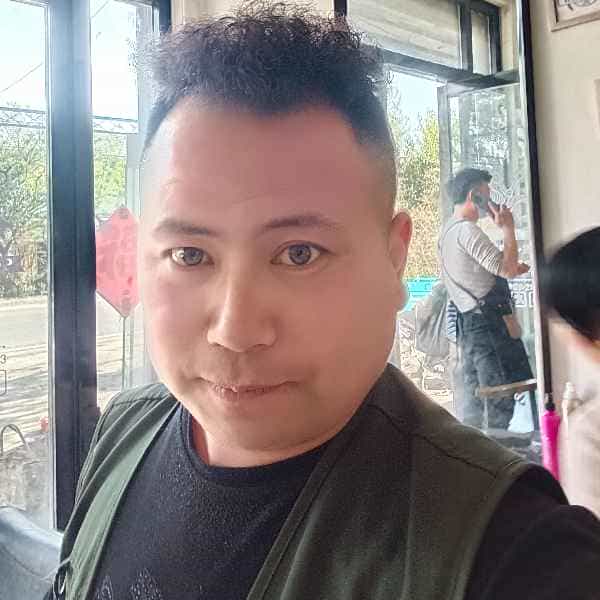35岁岁山东单身帅哥 - 内江吉缘网