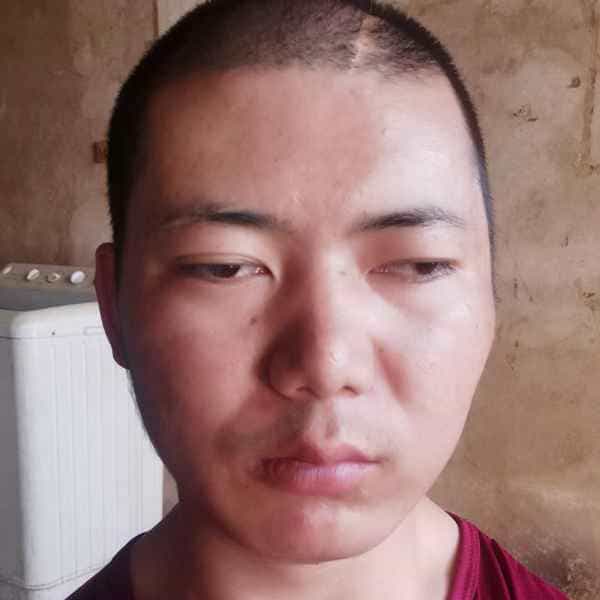 35岁岁云南单身帅哥 - 内江吉缘网