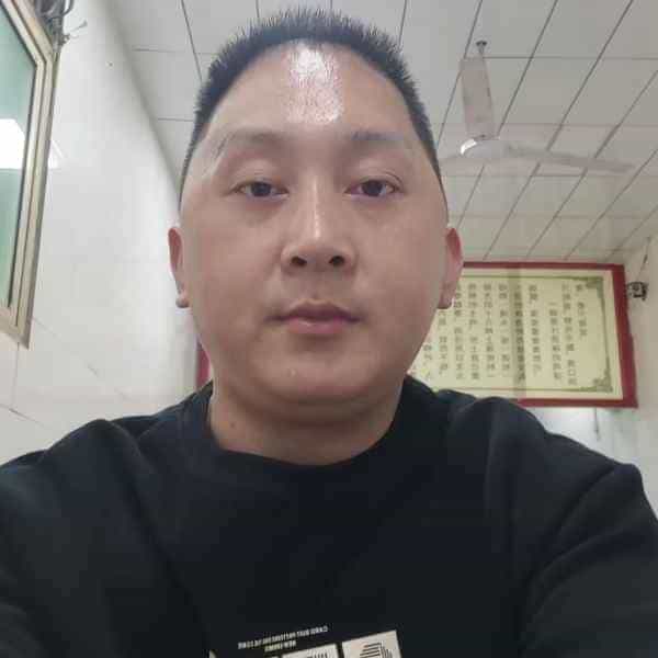 37岁岁陕西单身帅哥 - 内江吉缘网