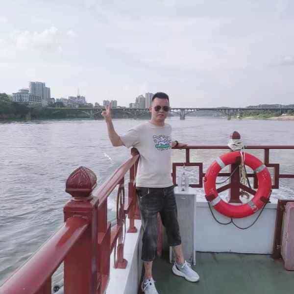 29岁岁四川单身帅哥 - 内江吉缘网