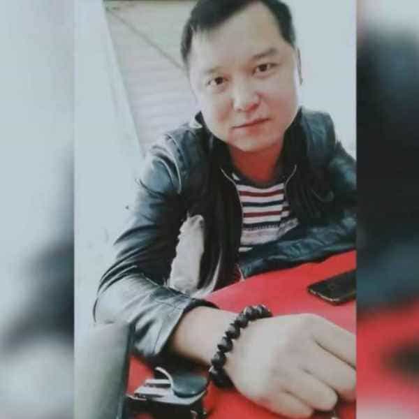 40岁岁湖南单身帅哥 - 内江吉缘网
