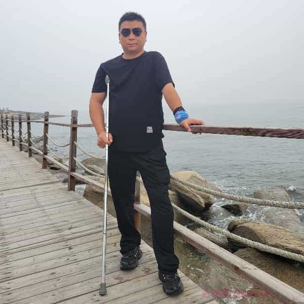 36岁岁山西单身帅哥 - 内江吉缘网