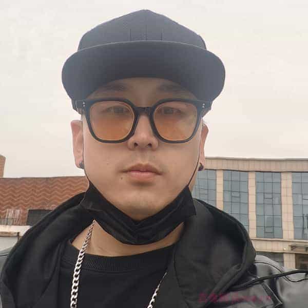 40岁岁山东单身帅哥 - 内江吉缘网