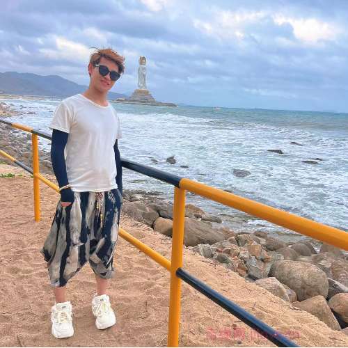 34岁岁湖南单身帅哥 - 内江吉缘网